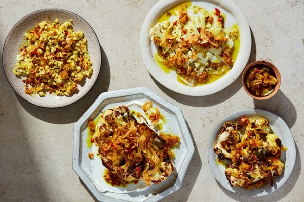 Coconut-turmeric relish 