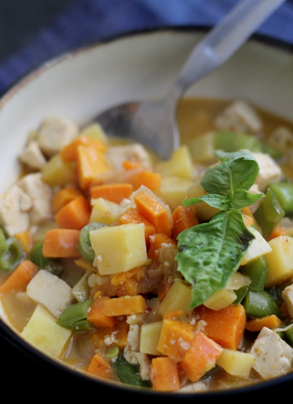 Coconut-vegetable Thai chowder