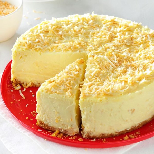 Coconut-white chocolate cheesecake
