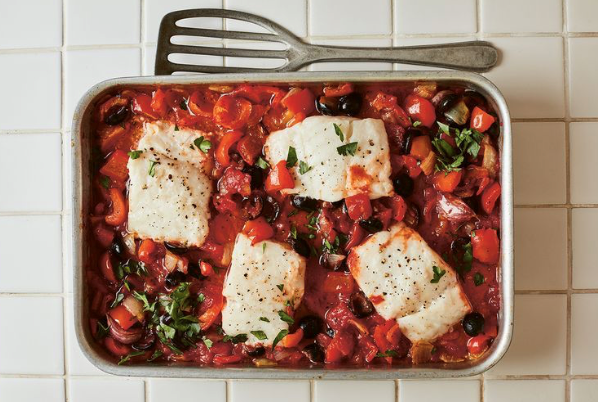 Cod and red capsicum traybake
