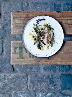 Cod tartare with asparagus