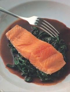 Coddled salmon with red wine sauce
