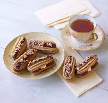 Coffee & Amaretto kisses