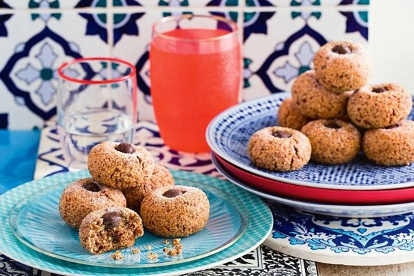 Coffee & hazelnut amaretti