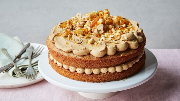 Coffee & hazelnut praline cake