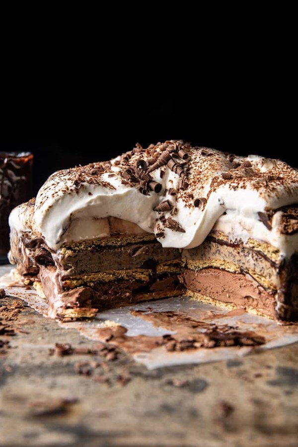 Coffee and fudge ice cream cake