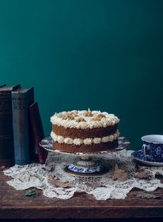 Coffee and walnut cake