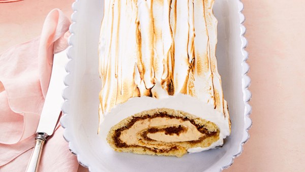 Coffee-caramel Swiss roll