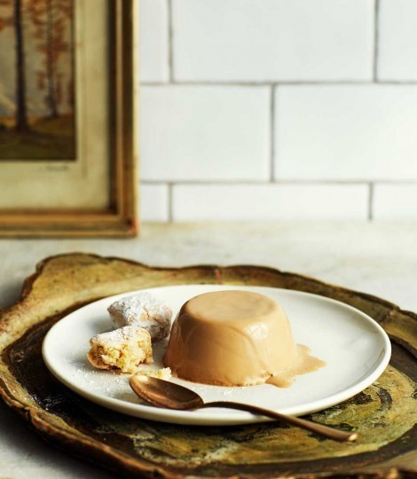 Coffee cream pannacotta with hazelnut ricciarelli