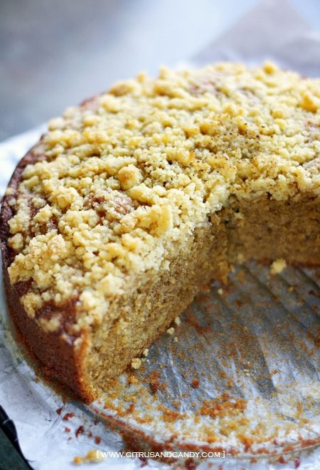 Coffee crunch cake