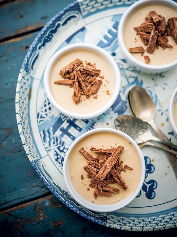 Coffee mallow mousses
