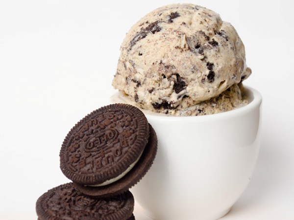 Coffee 'n cookies 'n cream ice cream