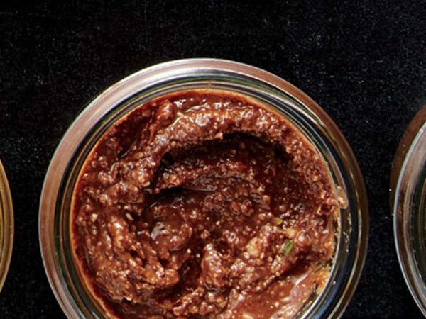 Coffee-vanilla walnut butter