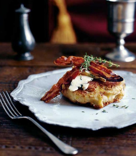 Colcannon cakes with crisp pancetta and Stilton