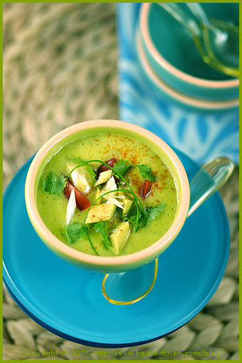 Cold avocado, orange and lime soup (Soupe froide à l’avocat, orange et citron vert )