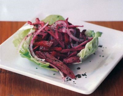 Cold beef and beet salad (Salade de boeuf et de betteraves)