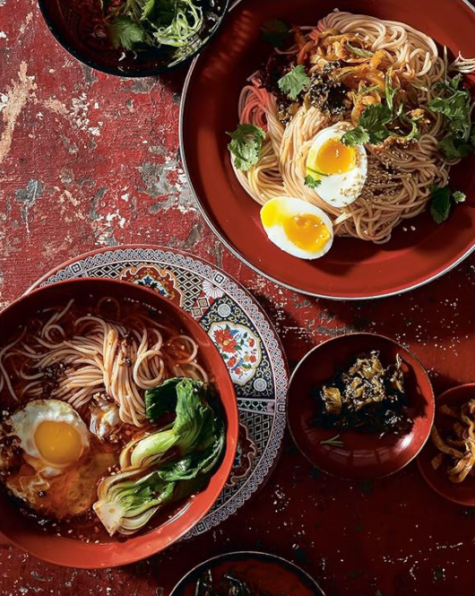 Cold chili oil noodles