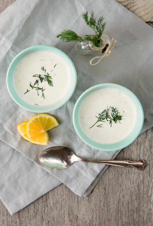 Cold cucumber soup with yogurt and dill