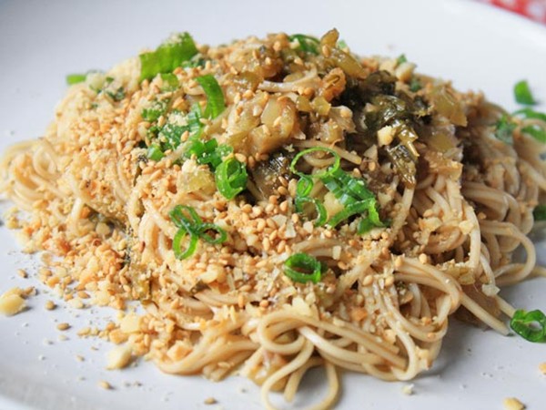 Cold-dressed noodles, Yibin-style