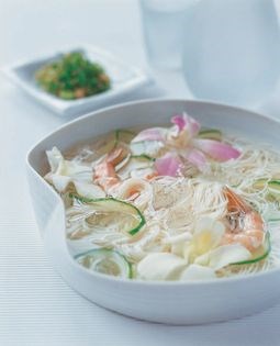Cold somen noodles (Hiya somen)