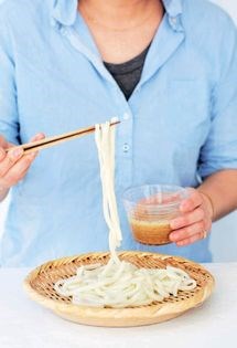 Cold udon noodles with sesame miso sauce