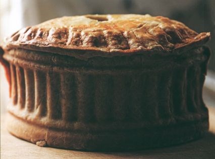 Cold veal and ham pie