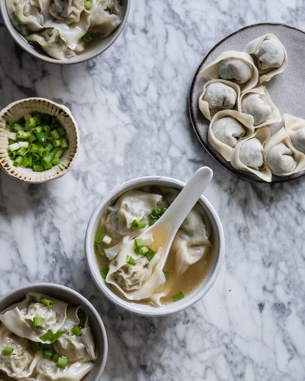Collard wontons