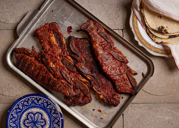 Colorado chile short ribs (Costillitas con chile colorado)