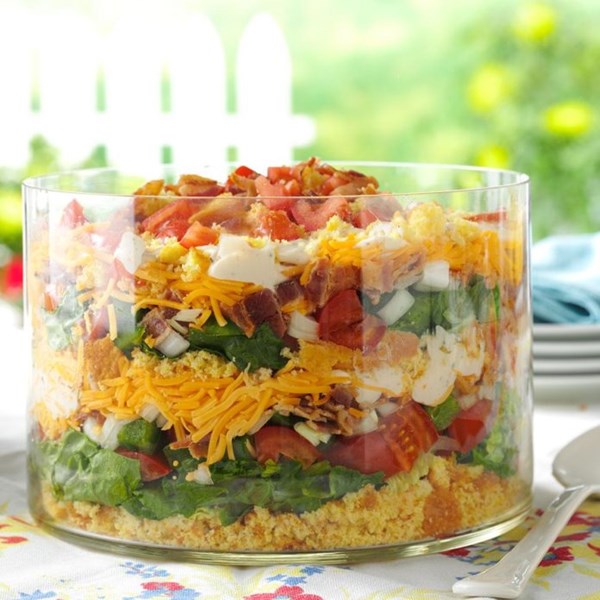 Colorful corn bread salad