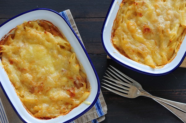 Comforting (yet sophisticated) mac & cheese