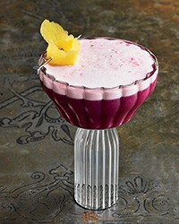 Concord grape gin fizz