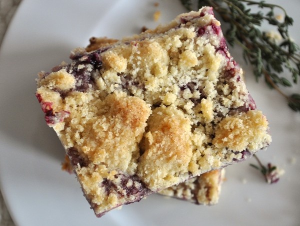 Concord grape-thyme bars