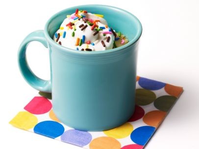 Confetti mug cakes
