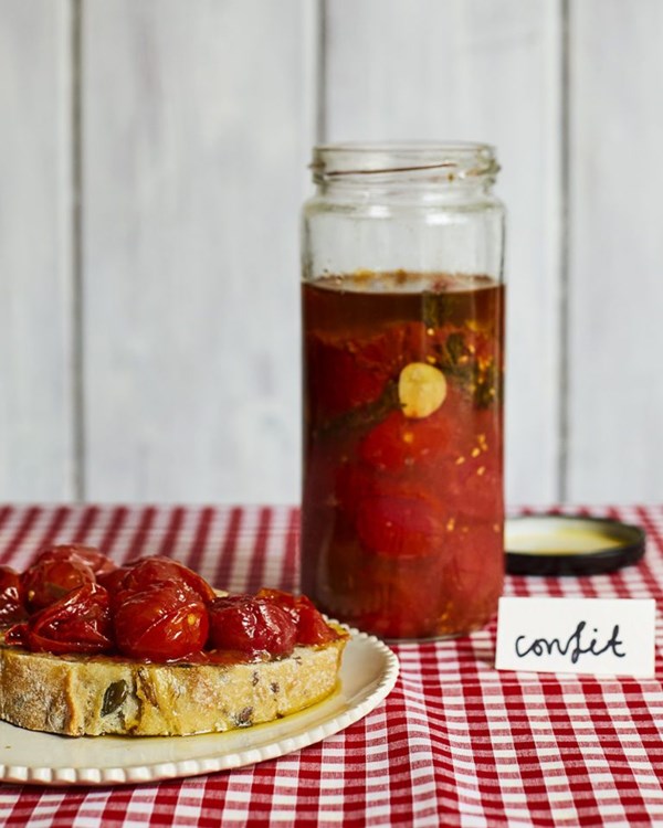 Confit tomatoes 