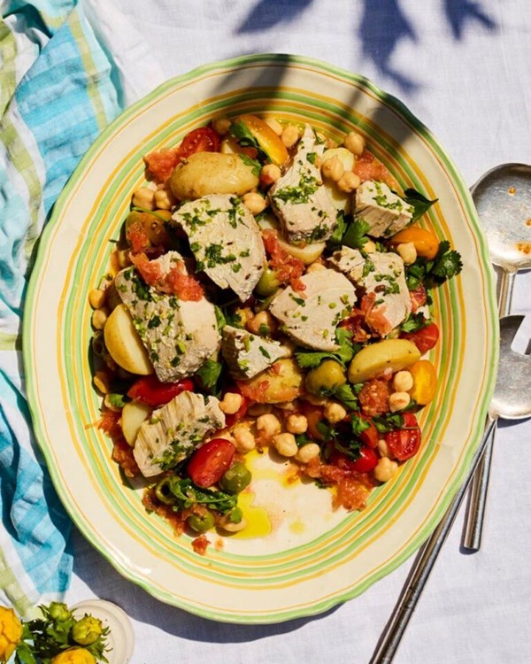 Confit tuna salad with potatoes, chickpeas and tomato dressing