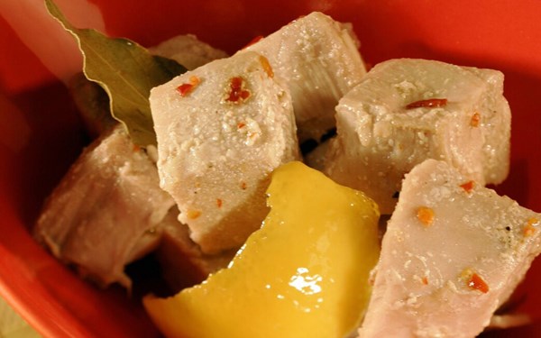 Conserved tuna 