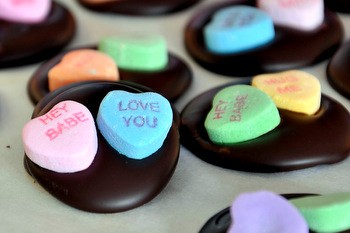Conversation heart mendiants for Valentines
