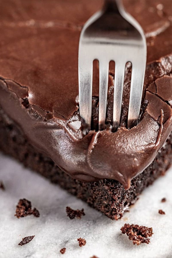 Cooked chocolate fudge frosting