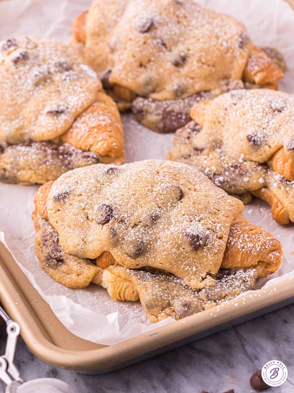 Cookie croissant