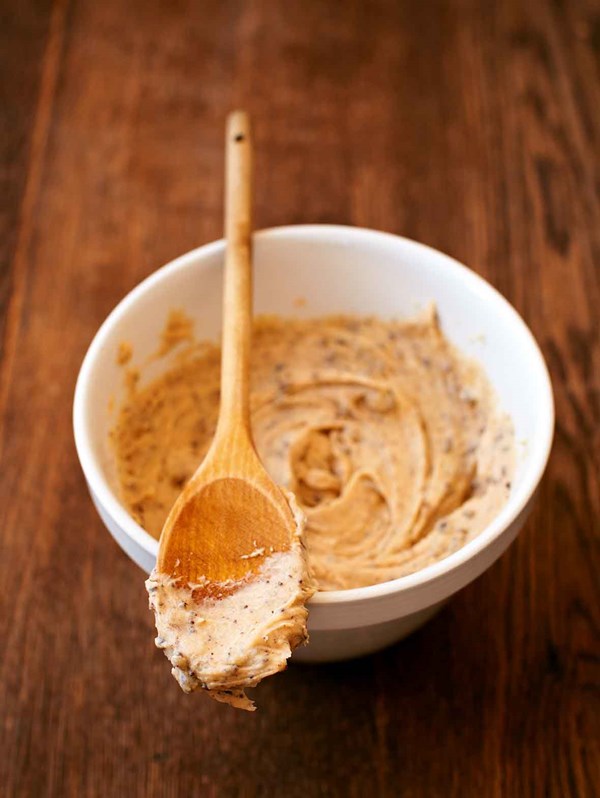 Cookie dough buttercream frosting