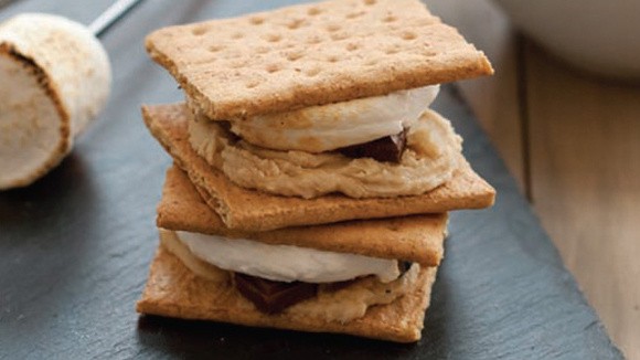 Cookie dough s'mores
