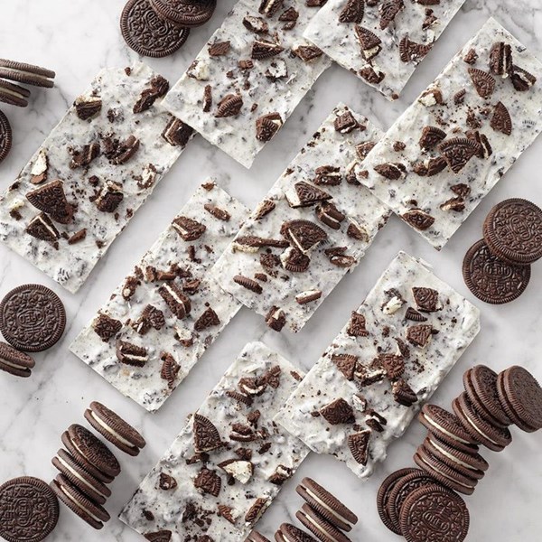 Cookies & cream bark