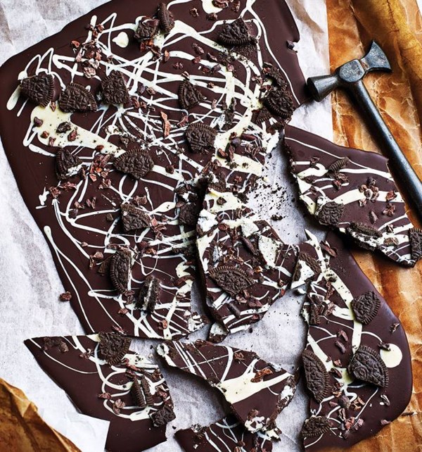 Cookies and cream bark
