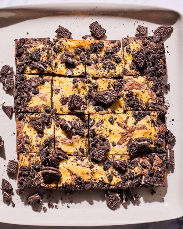 Cookies and cream brownies