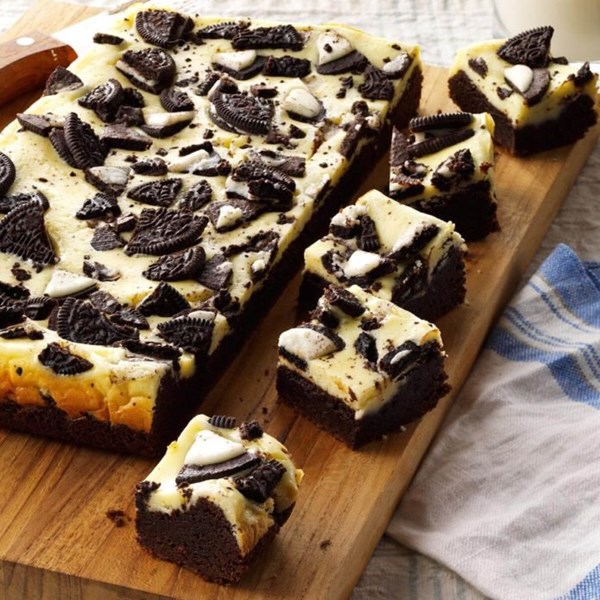 Cookies 'n' cream brownies