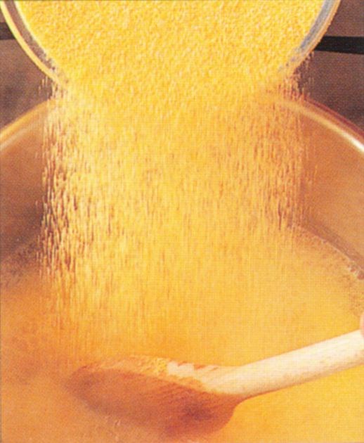 Cooking polenta
