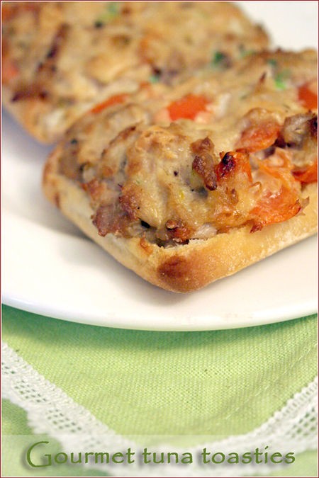 Cooksister's tuna toasties 
