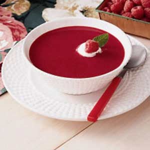 Cool raspberry soup