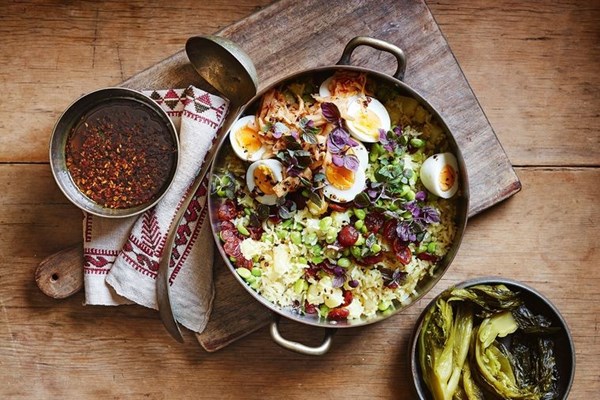Copper pot rice (Tong guo fan)