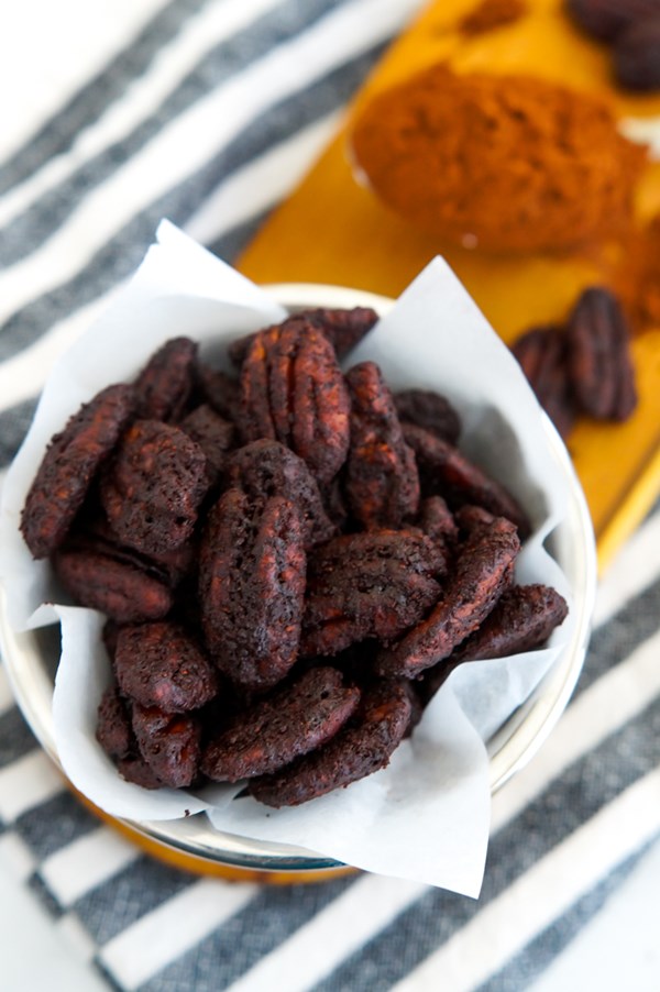Copycat Trader Joe's cocoa chile spiced pecans